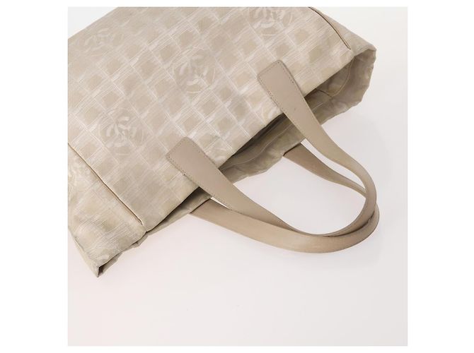 CHANEL Neue Travel Line Tote Bag Nylon 4 Set Beige CC Auth ti3920 - Ansicht 5