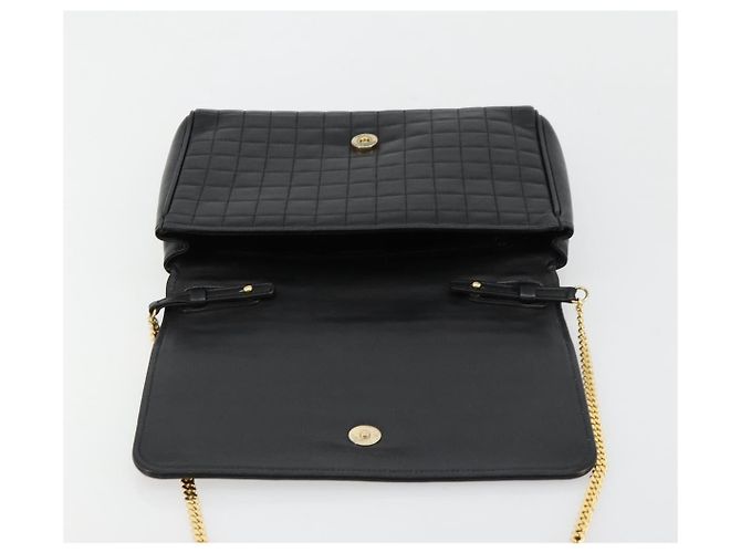 Céline Borsa a Spalla con Catena CELINE in Pelle Nera e Oro Auth 182421V Nero D'oro - vista 19