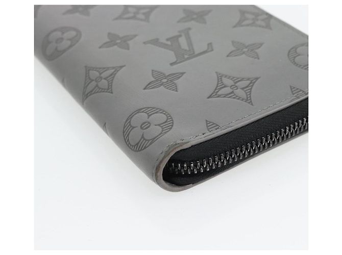 LOUIS VUITTON Monogram Shadow Zippy Wallet Vertical Gray M81384 LV Auth 181734A Marrone - vista 14