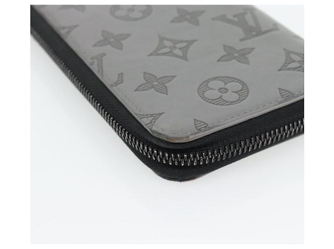 LOUIS VUITTON Monogram Shadow Zippy Wallet Vertical Gray M81384 LV Auth 181734A Marrone - vista 16