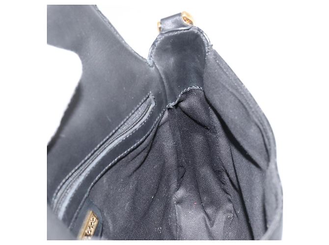 Borsa GUCCI Micro GG Supreme Web Sherry Line in PVC Nero 001 115 0914 Auth 182409 D'oro - vista 18