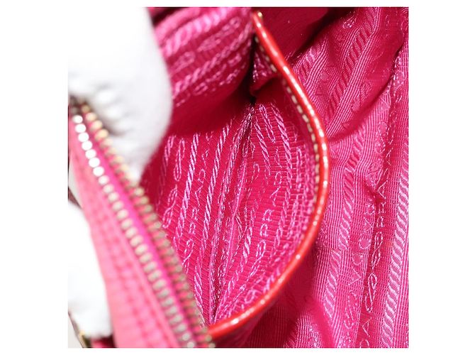 Borsa a Spalla PRADA Nylon Rosa Oro Auth 181758 D'oro - vista 22
