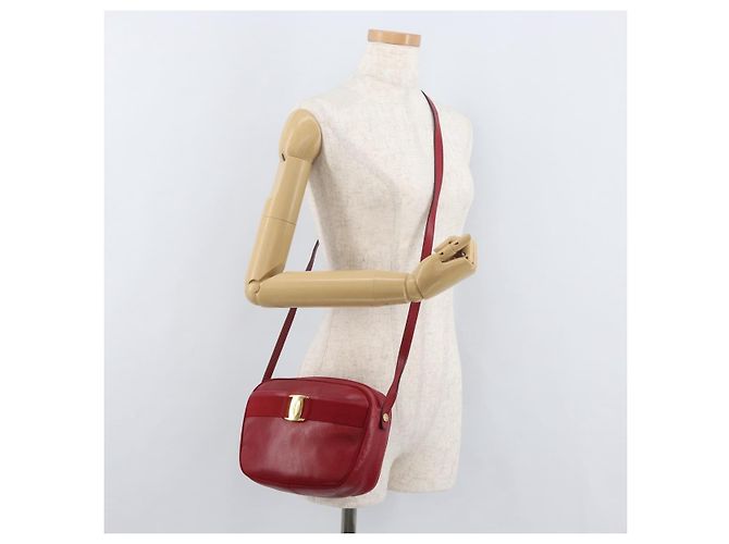 Salvatore Ferragamo Vala Schultertasche Leder Rot Gold Auth 182294 Golden - Ansicht 23