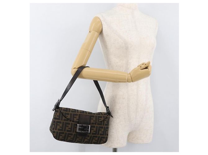 FENDI Zucca Canvas Mamma Baguette Shoulder Bag Black Brown Auth 182801V Marrone Nero - vista 26