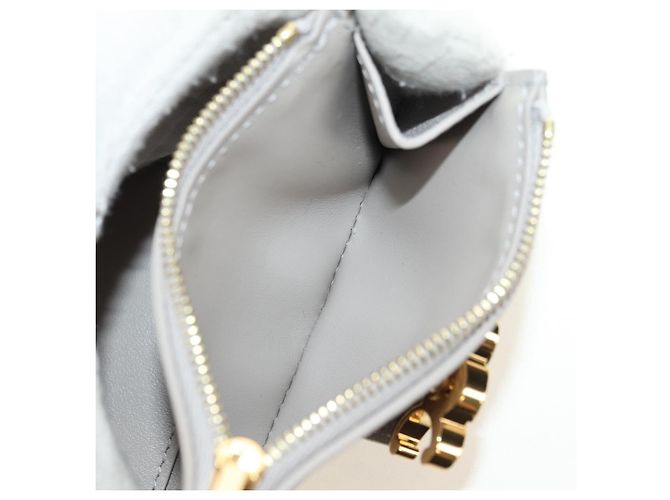 Céline Carteira CELINE Triomphe em couro bege ouro Auth 181278M Dourado - vista 10
