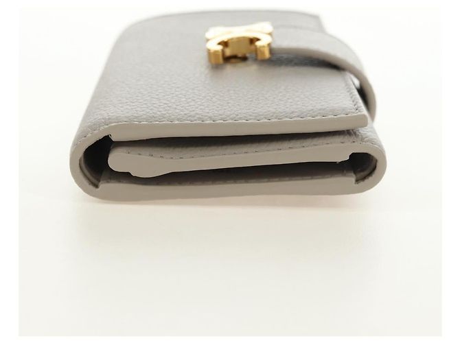 Céline Carteira CELINE Triomphe em couro bege ouro Auth 181278M Dourado - vista 4