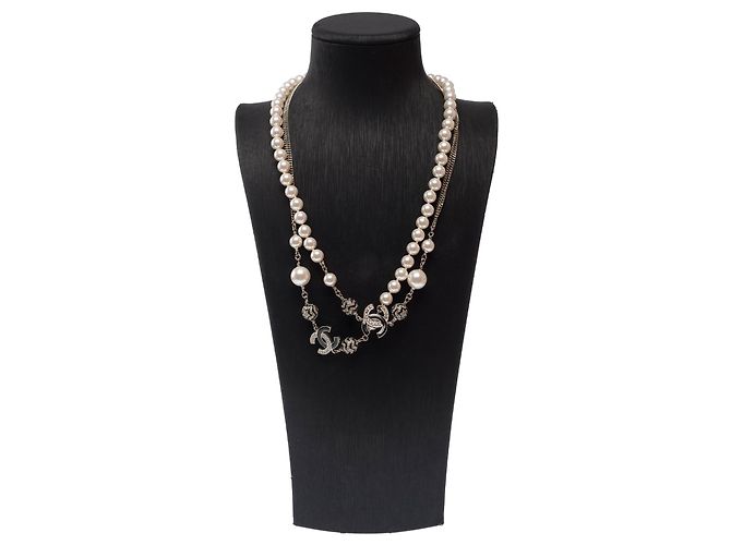 Gioielli CHANEL CC in Perla Bianca - 103521 Bianco - vista 2