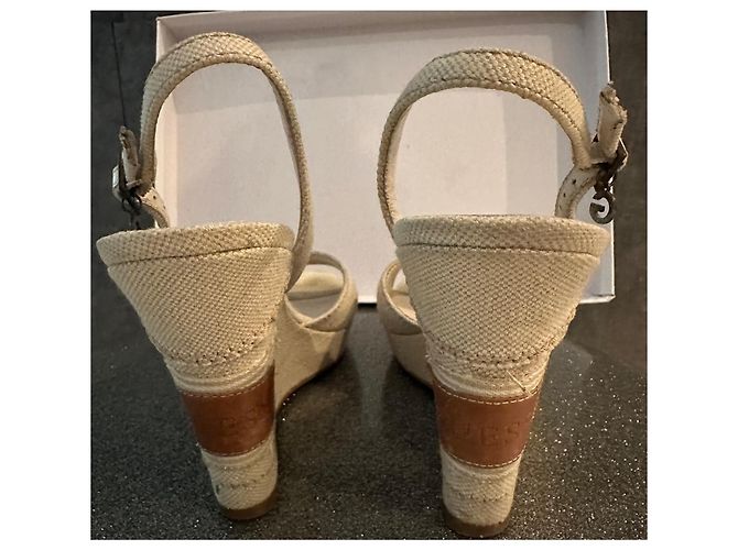 Sandali con zeppa Guess by Marciano in tela beige - vista 3