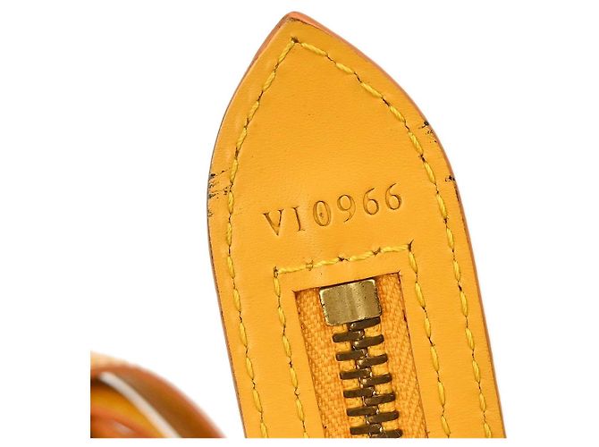 Louis Vuitton Saint Jacques Epi Leather PM Giallo - vista 5