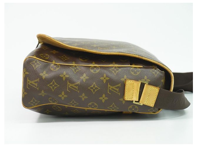 Borsa a tracolla Abbesses Louis Vuitton in tela Monogram Marrone - vista 3