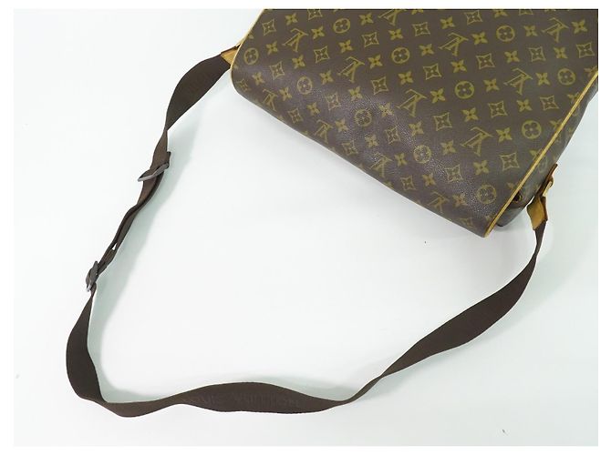 Borsa a tracolla Abbesses Louis Vuitton in tela Monogram Marrone - vista 7