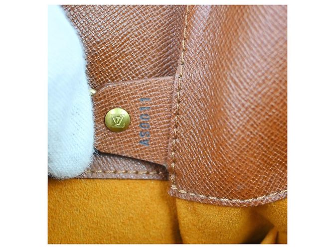 Borsa Musette Salsa Louis Vuitton in Canvas Monogram GM Marrone - vista 5