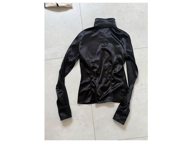 Camicia Chanel in raso nero con bottoni logo CC - vista 3
