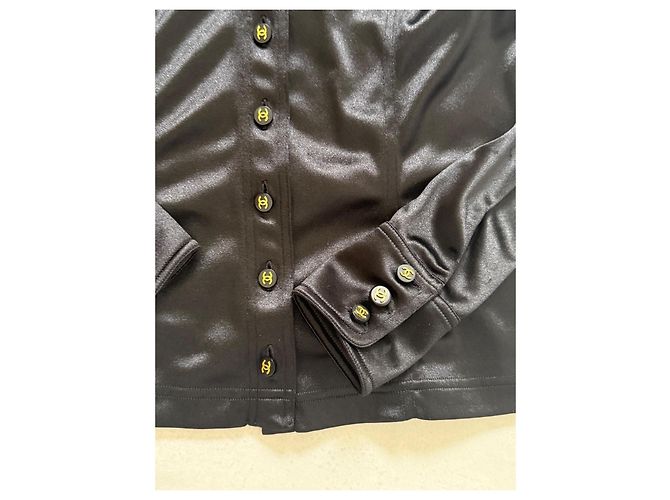 Camicia Chanel in raso nero con bottoni logo CC - vista 4