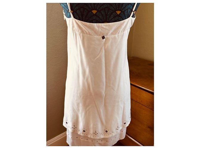 Autre Marque Vestido blanco E-CODE con detalles de tachuelas - vista 5