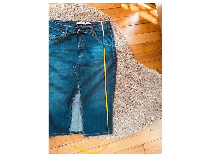 Pleats Please PLEASE Blauer Jeansrock lang mit Schlitz - Ansicht 10