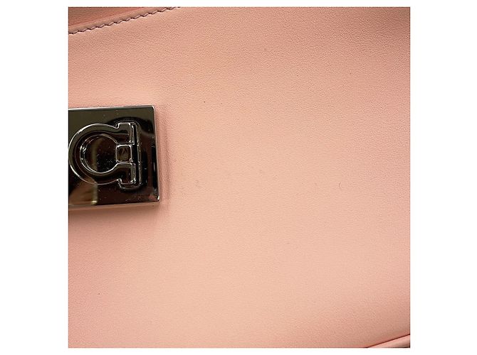 Borsa a tracolla Salvatore Ferragamo Gancini Archive Camera Case Rosa - vista 6