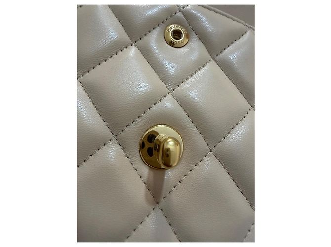 Chanel Borsa Classica Medium Beige in Agnello - vista 4