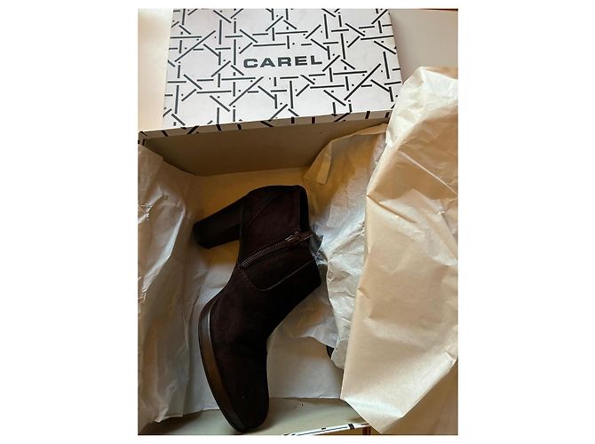 Botines Carel de ante marrón con tacón de bloque Castaño - vista 5
