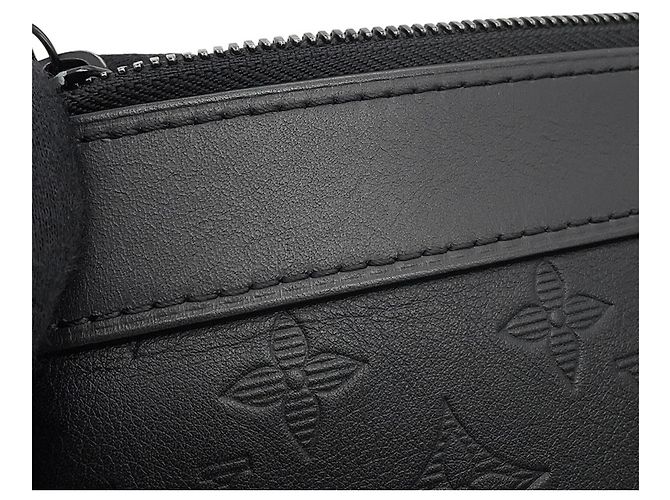Pochette Louis Vuitton Monogram Shadow Discovery Clutch Bag Nero - vista 7