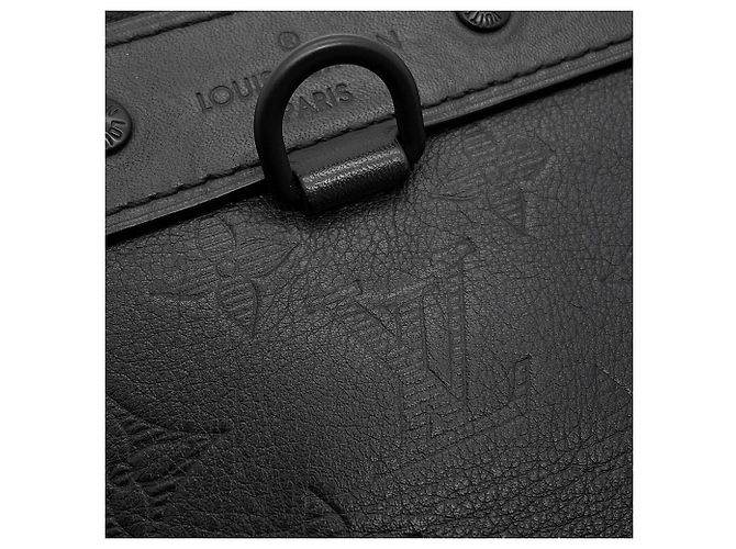 Pochette Louis Vuitton Monogram Shadow Discovery Clutch Bag Nero - vista 9