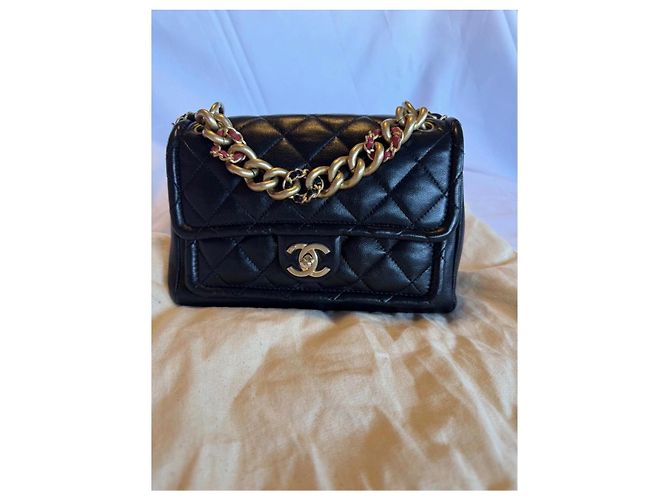 Chanel Classic Flap Borsa in Pelle Trapuntata Nera Nero - vista 13