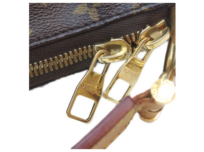 Sac à épaule Louis Vuitton Monogram Suli PM Marron - vue 7