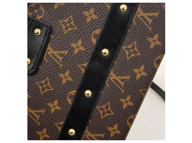 Bolsa de Ombro Louis Vuitton Monogram Petite Malle - vista 10