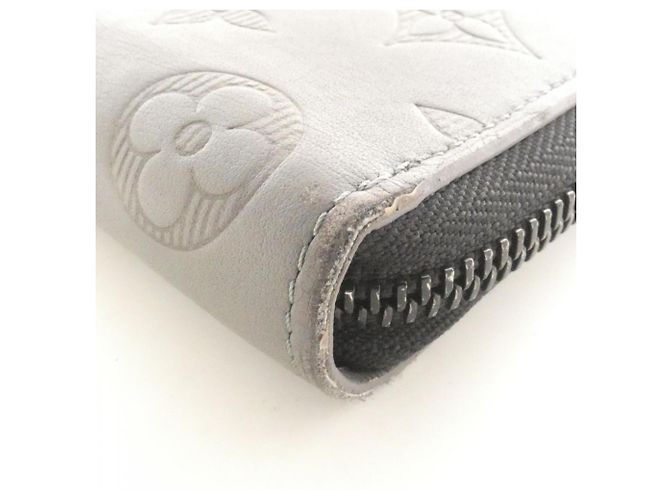 Louis Vuitton Monogram Shadow Zippy Wallet Grau - Ansicht 4