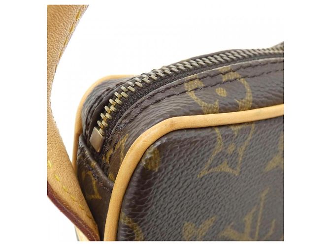 Borsa a tracolla Louis Vuitton Monogram Pochette Croissant Marrone - vista 3