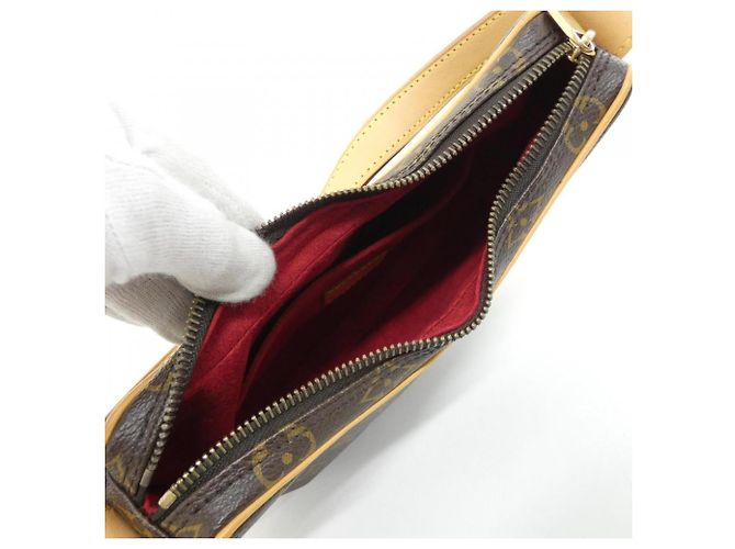 Borsa a tracolla Louis Vuitton Monogram Pochette Croissant Marrone - vista 5