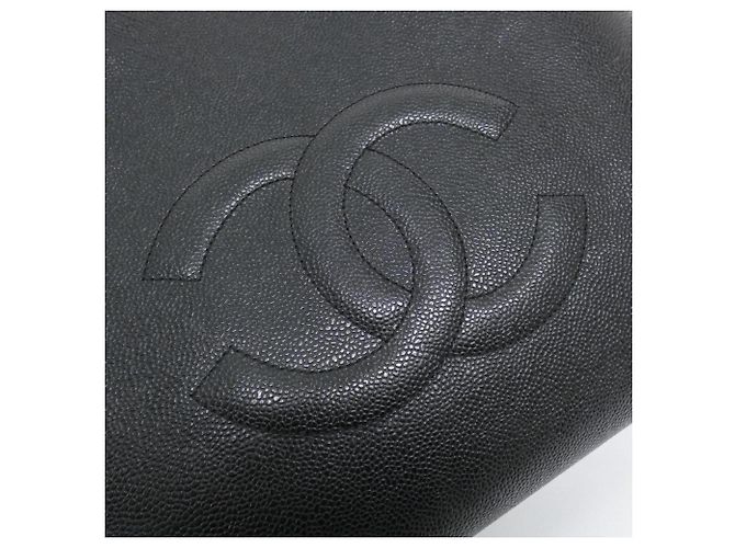 Borsa a tracolla Chanel in pelle di vitello martellata nera Nero - vista 4