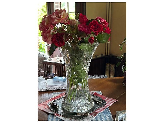 Autre Marque Cristaux de France Geometric Cut Crystal Vase White - view 17