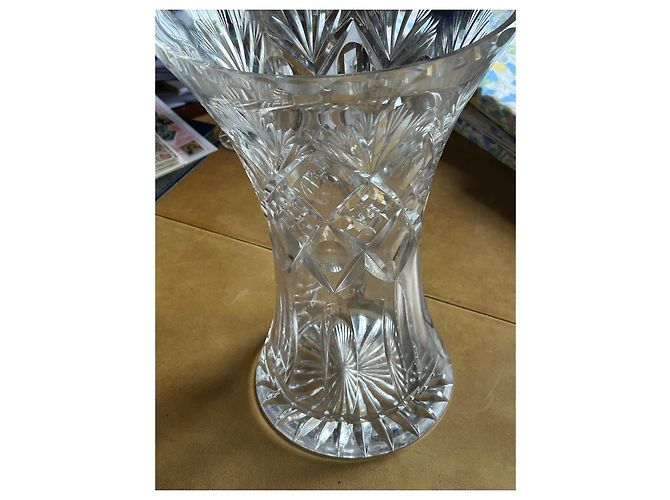Autre Marque Cristaux de France Geometric Cut Crystal Vase White - view 8