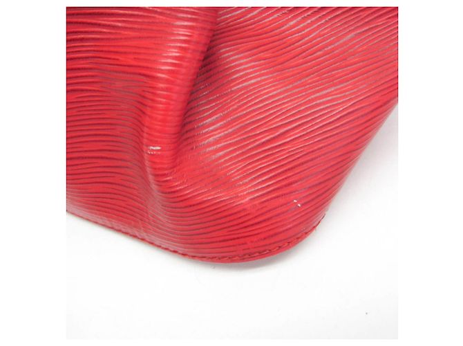 Borsa a Spalla Louis Vuitton Epi Petit Noe Rosso - vista 7