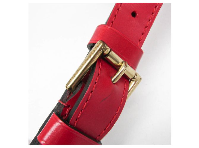Borsa a Spalla Louis Vuitton Epi Petit Noe M44107 in Rosso Castilian - vista 11
