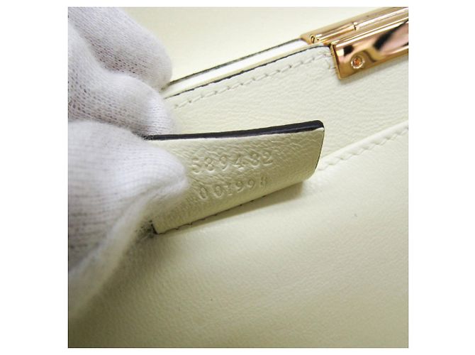 Mini borsa Gucci Sylvie 1969 in acrilico Bianco - vista 17