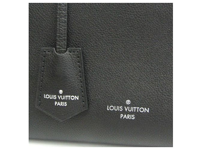 Borsa Tote Louis Vuitton Lock Me M42288 Nero Rosa - vista 11