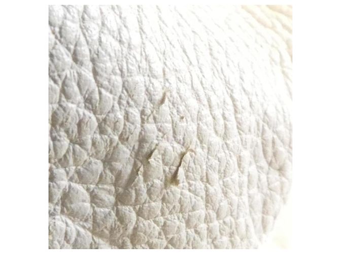 Borsa a spalla Louis Vuitton Monogram Empreinte Artsy MM M93449 Bianco - vista 5