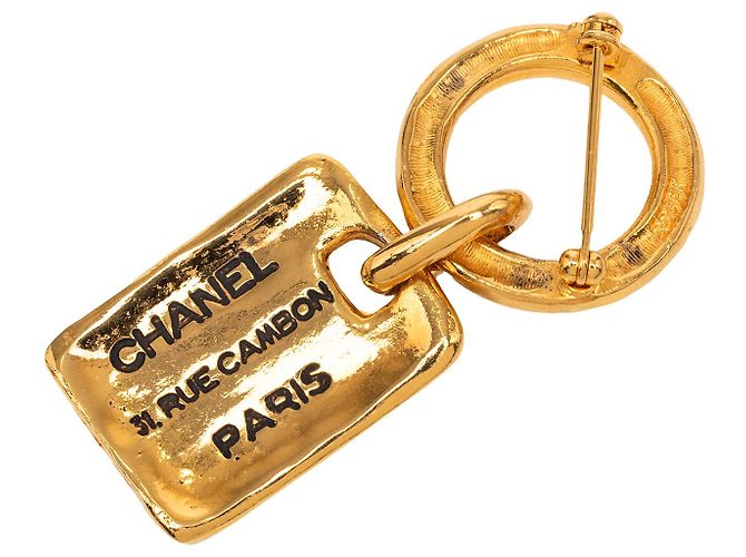 Spilla Chanel Gold Gold Plated 31 Rue Cambon Tag D'oro - vista 2