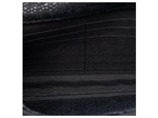 Wallet On Chain Carteira Chanel Black CC Lace Overlay Goatskin com Corrente Preto - vista 4