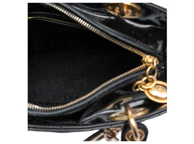 Dior Lady Dior Cannage nero medio in vernice - vista 4