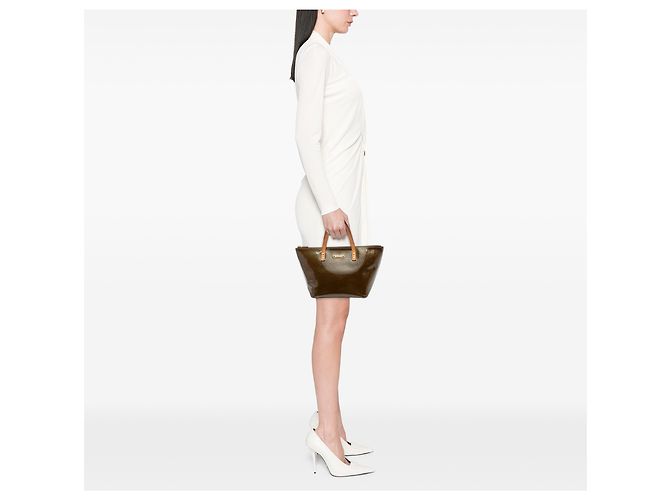 Louis Vuitton Marrone Monogram Vernis Bellevue PM - vista 6