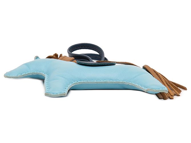 Charm per borsa Grigri Rodeo Hermès Blue Milo in agnello MM Blu chiaro - vista 3