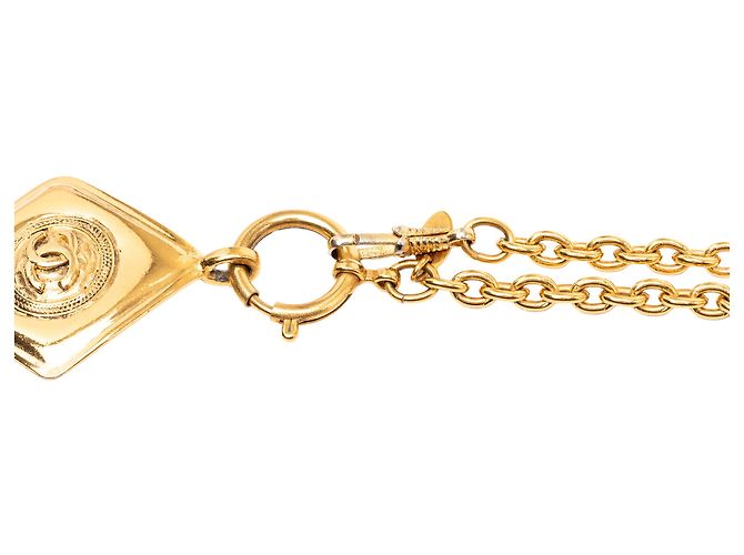 Collana con pendente Chanel Gold CC placcato oro a forma di diamante D'oro - vista 5