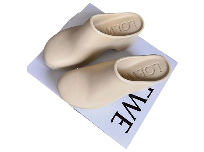 Loewe Rubber Platform Clogs Beige - view 10