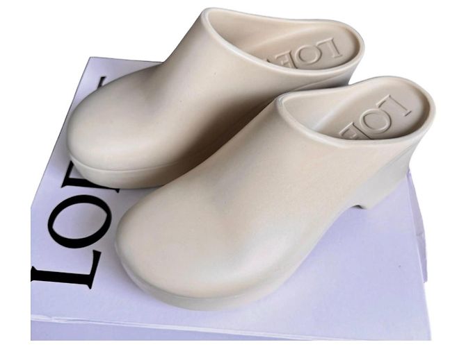 Loewe Rubber Platform Clogs Beige - view 14