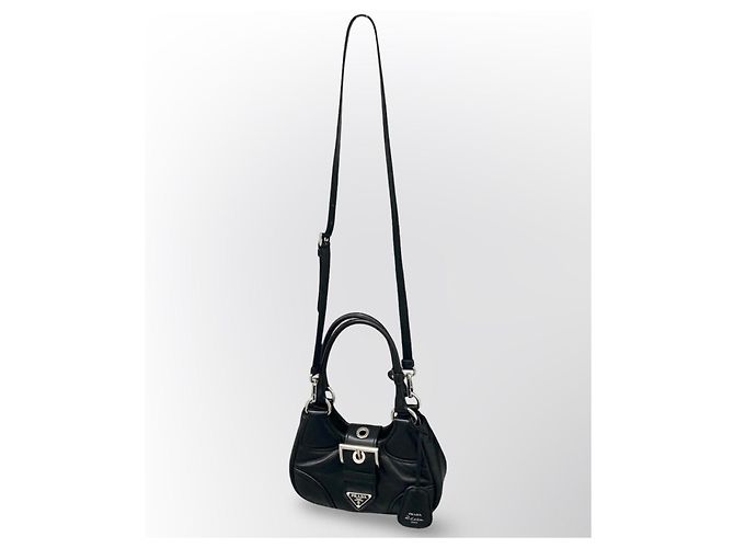 Prada Moon Re-Edition 2002 Handtasche aus schwarzem Leder - Ansicht 11