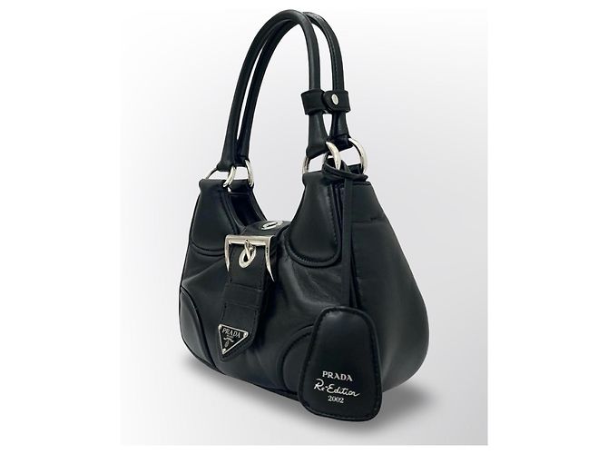 Prada Moon Re-Edition 2002 Handtasche aus schwarzem Leder - Ansicht 19