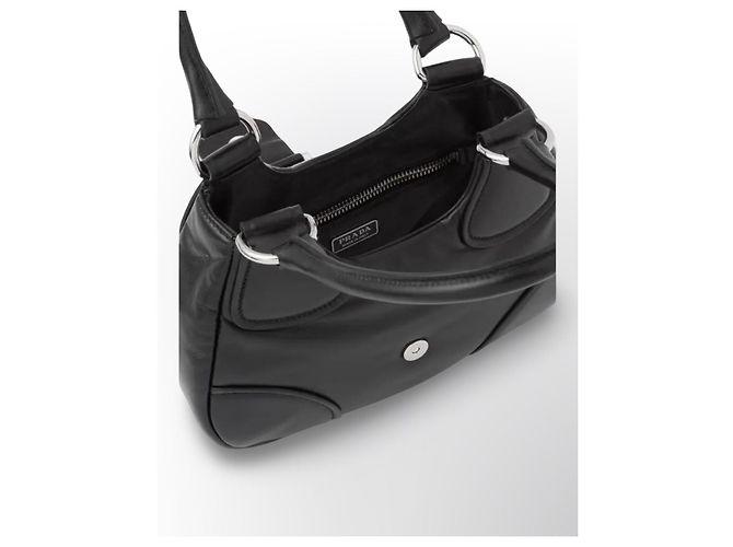 Prada Moon Re-Edition 2002 Handtasche aus schwarzem Leder - Ansicht 8